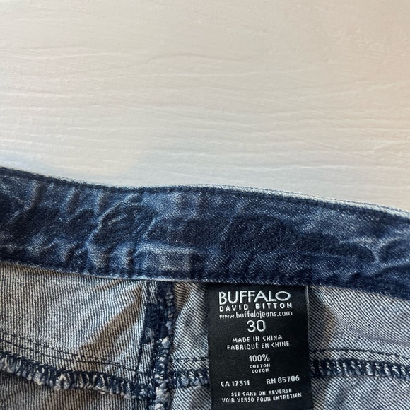 Buffalo David capris size 30 - Picture 4 of 9
